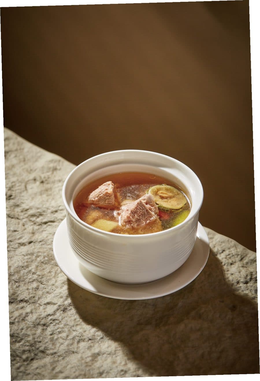 黄豆苦瓜炖龙骨